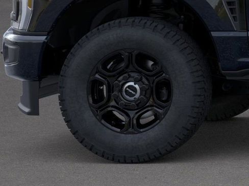 New 2026 Ford F250 4x4 Crew Cab Super Duty image 18