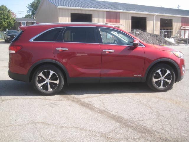 Used 2016 Kia Sorento EX AWD/4WD image 4