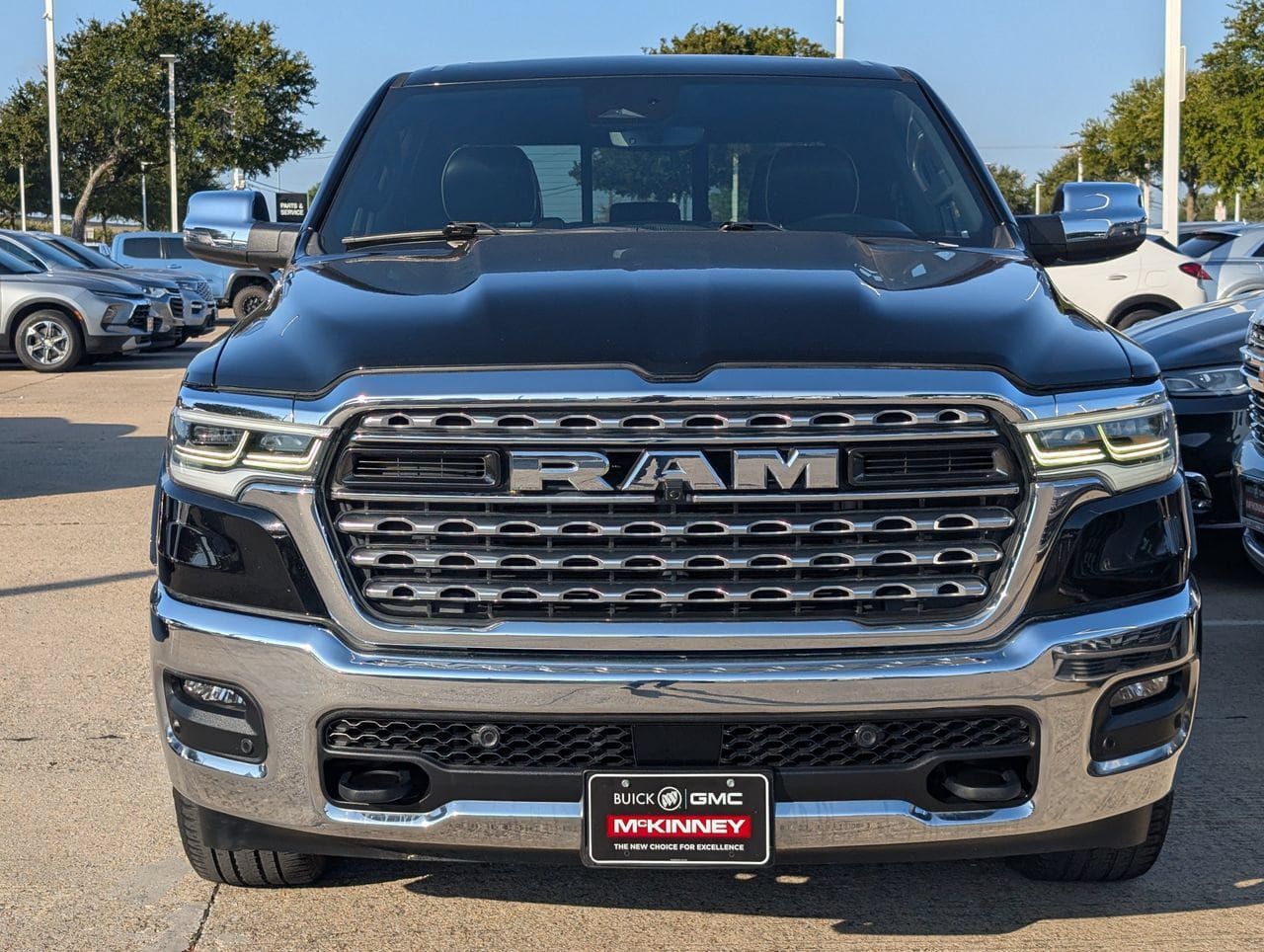 Used 2025 RAM 1500 Limited AWD/4WD image 5