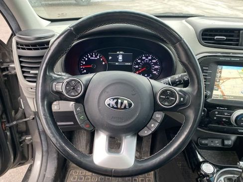 Used 2019 Kia Soul + w/ Primo Package image 10