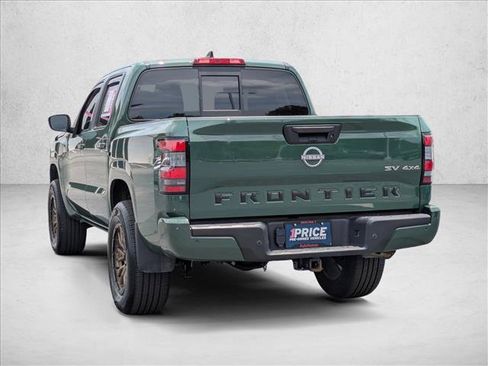 Used 2022 Nissan Frontier SV AWD/4WD image 8