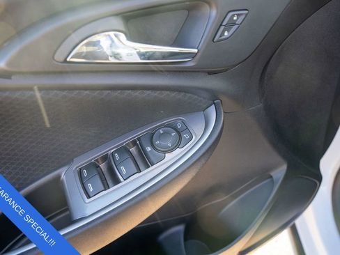 Used 2024 Chevrolet Malibu LT w/ Sport Edition image 16