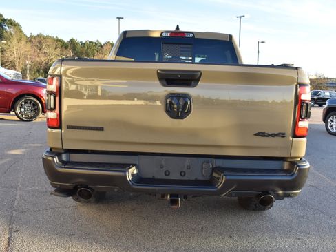 Used 2020 RAM 1500 Big Horn w/ Built-to-serve Edition image 9