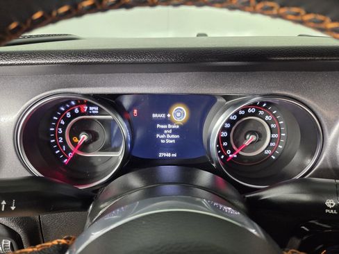 Certified 2021 Jeep Gladiator Mojave image 17