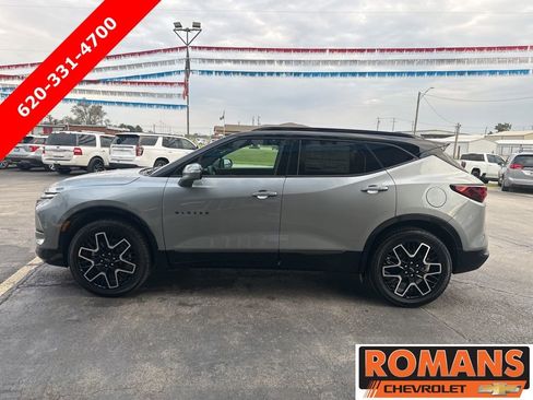 New 2025 Chevrolet Blazer RS w/ Driver Confidence II Package FWD image 6