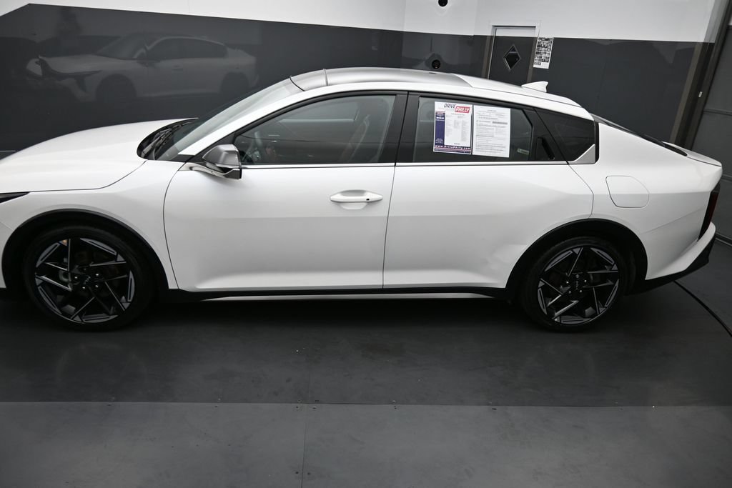 Used 2025 Kia K4 GT-Line w/ GT-Line Premium Package FWD image 17