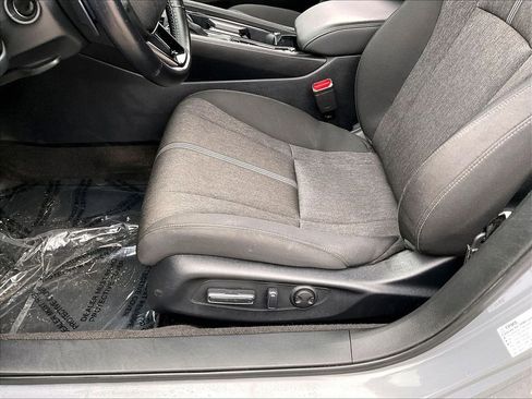 Used 2024 Honda Accord Sport image 33