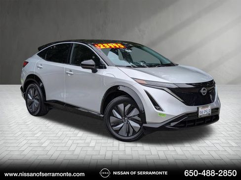 Used 2023 Nissan Ariya FWD image 1