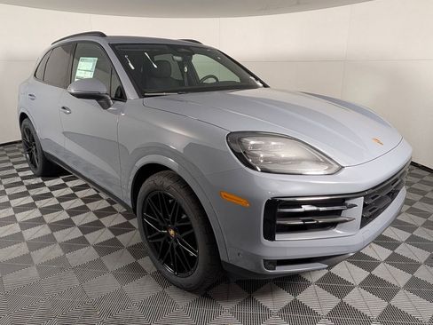 New 2026 Porsche Cayenne image 9