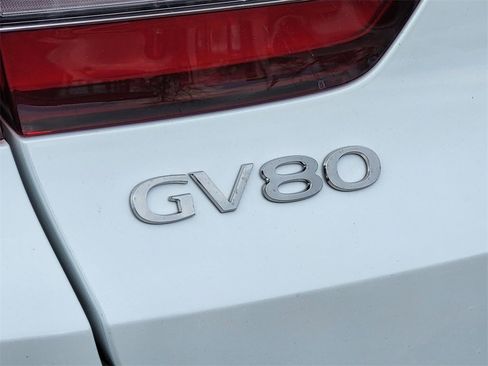 New 2026 Genesis GV80 3.5T e-SC image 16