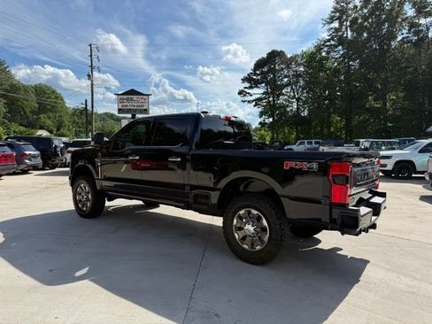 Used 2024 Ford F250 Platinum AWD/4WD image 10