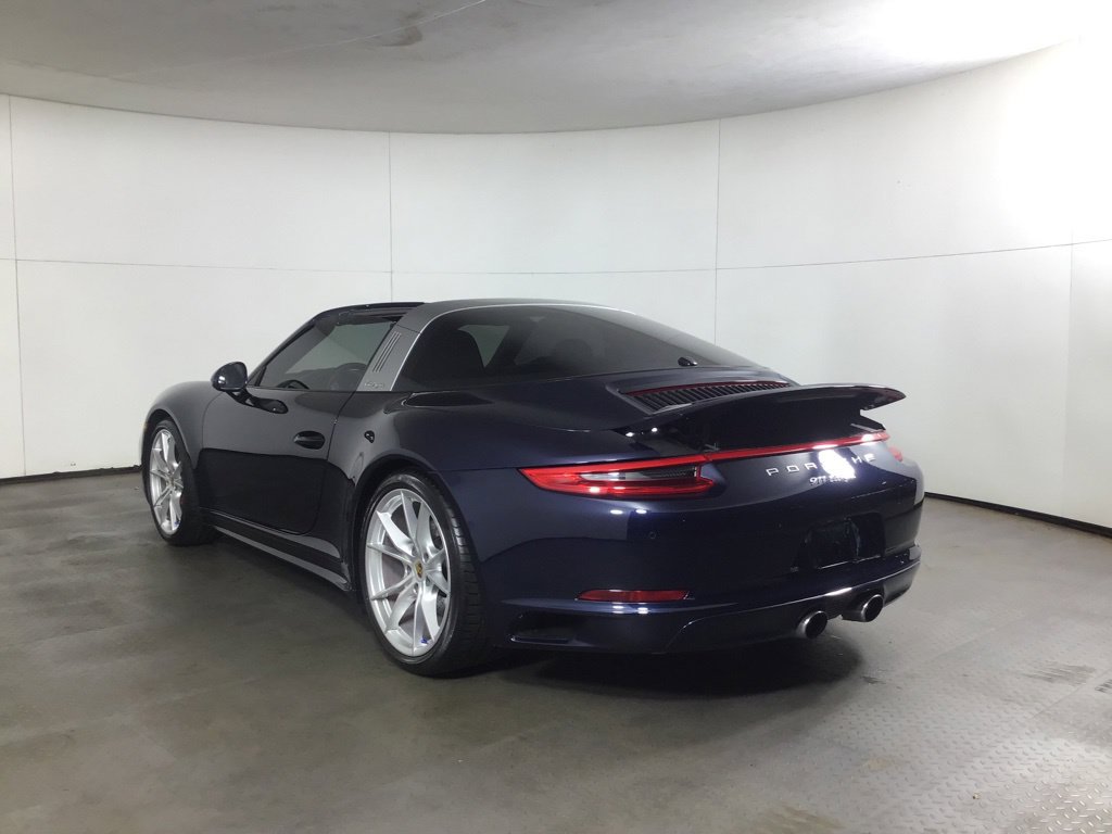Certified 2019 Porsche 911 Targa 4S AWD/4WD image 3