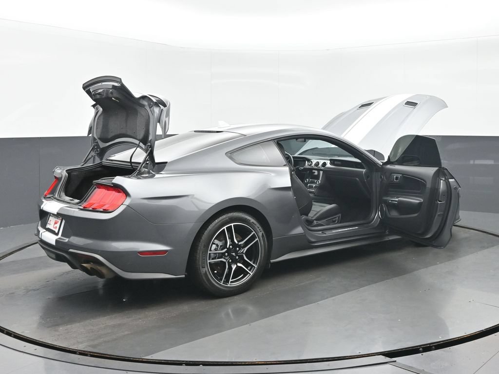 Used 2022 Ford Mustang GT Premium w/ Equipment Group 401A RWD image 33