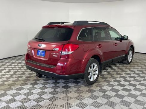 Used 2013 Subaru Outback 2.5i Limited AWD/4WD image 25