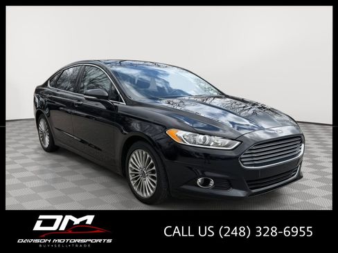 Used 2016 Ford Fusion Titanium image 1