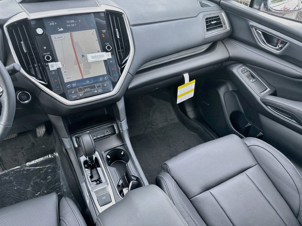 Used 2026 Subaru Ascent Limited AWD/4WD image 32