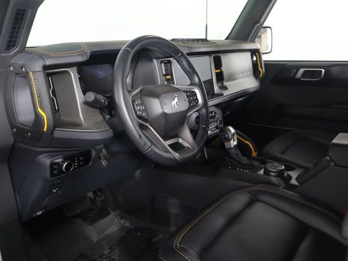 Used 2024 Ford Bronco Badlands AWD/4WD image 29