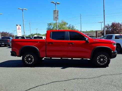 Used 2024 Chevrolet Silverado 1500 ZR2 AWD/4WD image 8