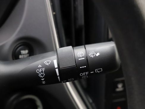 Used 2024 Subaru Crosstrek 2.0i Premium image 35