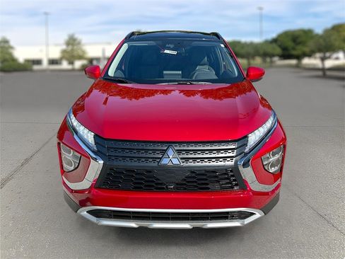 New 2026 Mitsubishi Eclipse Cross SE image 2