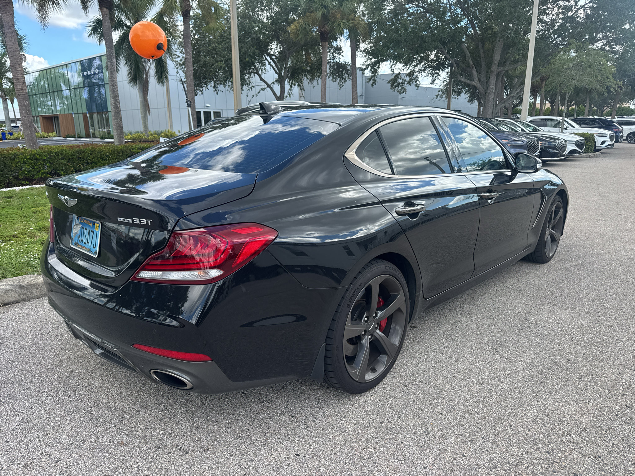 Used 2019 Genesis G70 3.3T Advanced w/ Sport Package AWD/4WD image 4