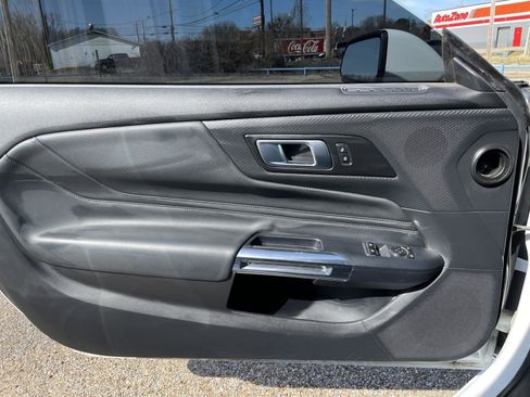 Used 2024 Ford Mustang GT Premium image 29