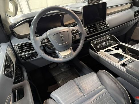 Used 2021 Lincoln Navigator Black Label image 20