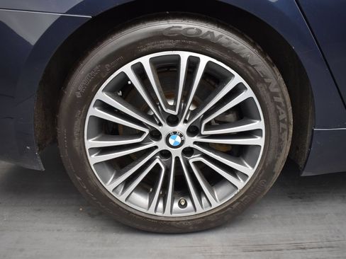 Used 2019 BMW 540i xDrive w/ Convenience Package AWD/4WD image 16