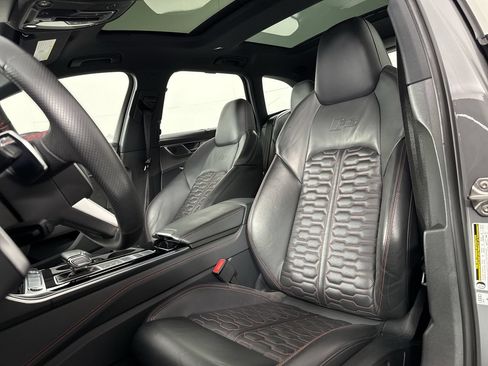Used 2021 Audi RS 6 AWD/4WD image 18