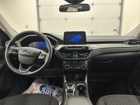 Used 2025 Ford Escape Active image 15