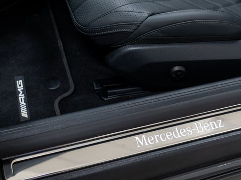 Certified 2024 Mercedes-Benz CLE 450 4MATIC Cabriolet image 12