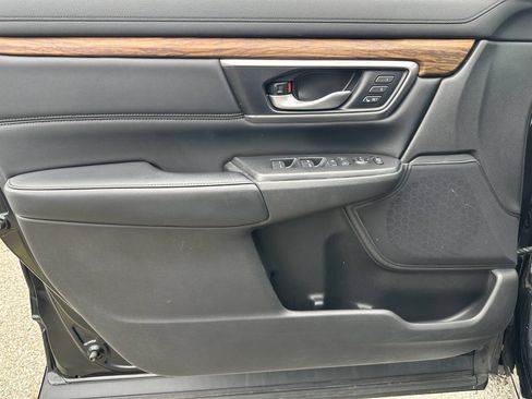 Used 2018 Honda CR-V Touring image 30