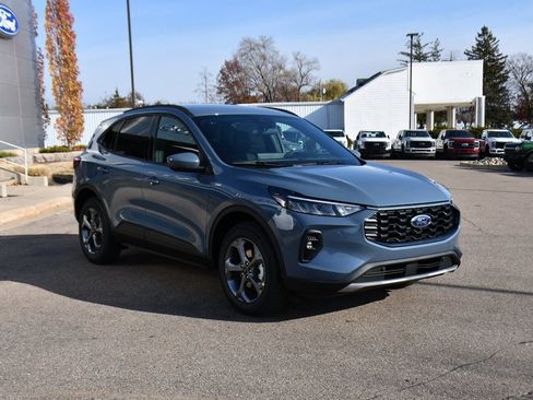 New 2026 Ford Escape ST-Line Select w/ Tech Pack #2 image 9