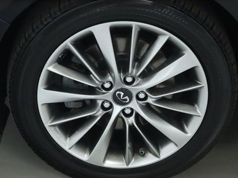 Used 2019 INFINITI Q50 Luxe w/ Essential Package (3.0T Luxe) image 38