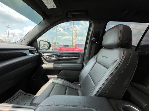 Used 2022 GMC Yukon Denali AWD/4WD image 35