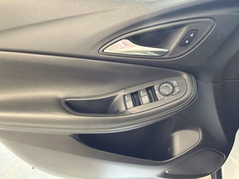 Used 2024 Buick Encore GX Preferred FWD image 16