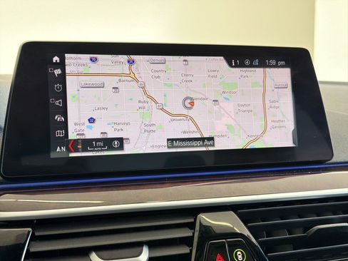 Used 2019 BMW 530e xDrive AWD/4WD image 23