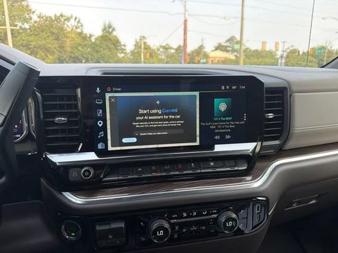 Used 2026 Chevrolet Silverado 1500 LT AWD/4WD image 14