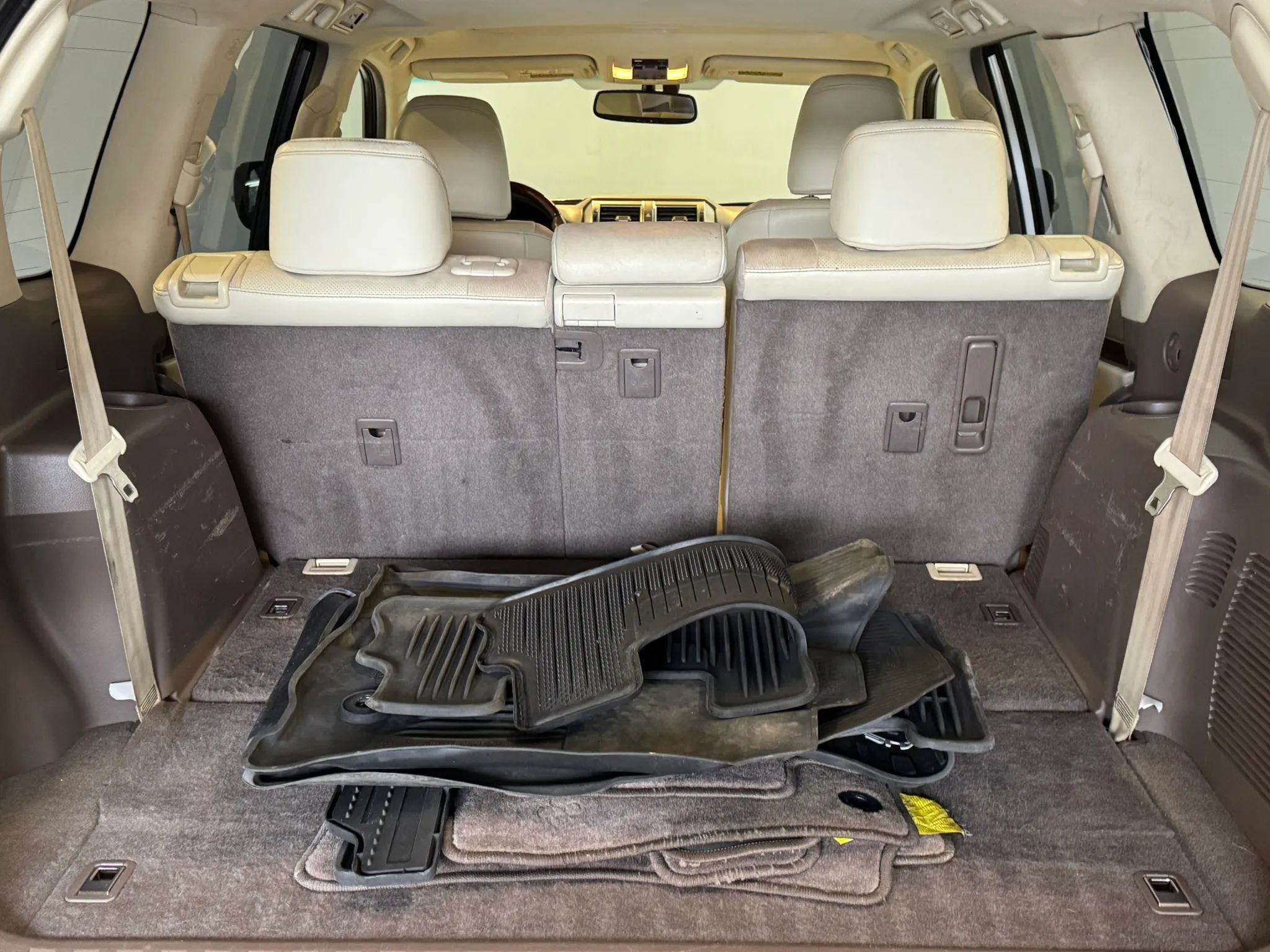 Used 2015 Lexus GX 460 w/ Premium Package AWD/4WD image 37