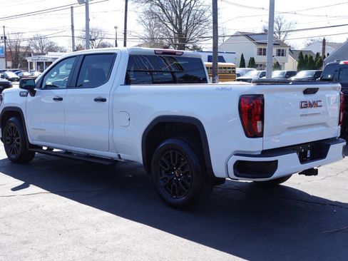 Used 2023 GMC Sierra 1500 Pro w/ Graphite Edition AWD/4WD image 3