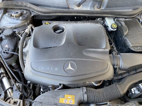 Used 2014 Mercedes-Benz CLA 250 image 19