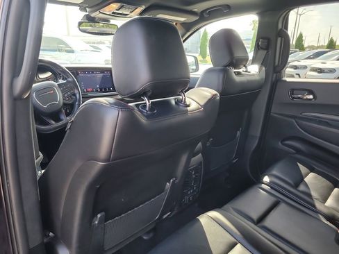 Used 2024 Dodge Durango GT RWD image 12