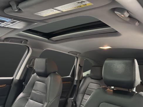 Used 2022 Honda CR-V Touring image 12