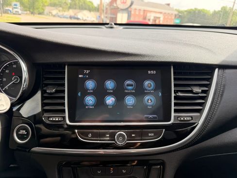 Used 2018 Buick Encore Preferred FWD image 18