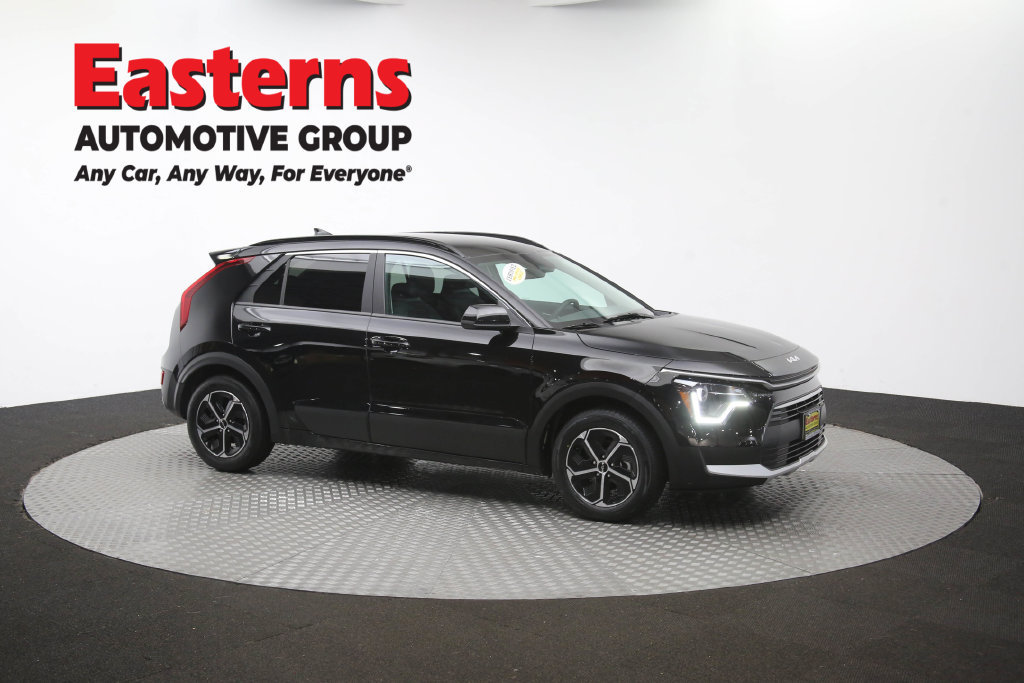 Used 2024 Kia Niro LX FWD image 47