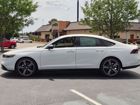 New 2026 Honda Accord SE image 6