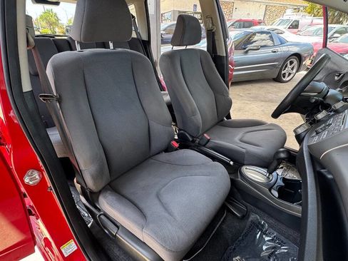 Used 2013 Honda Fit image 11