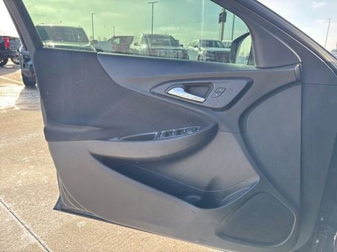 Used 2024 Chevrolet Malibu LT image 15