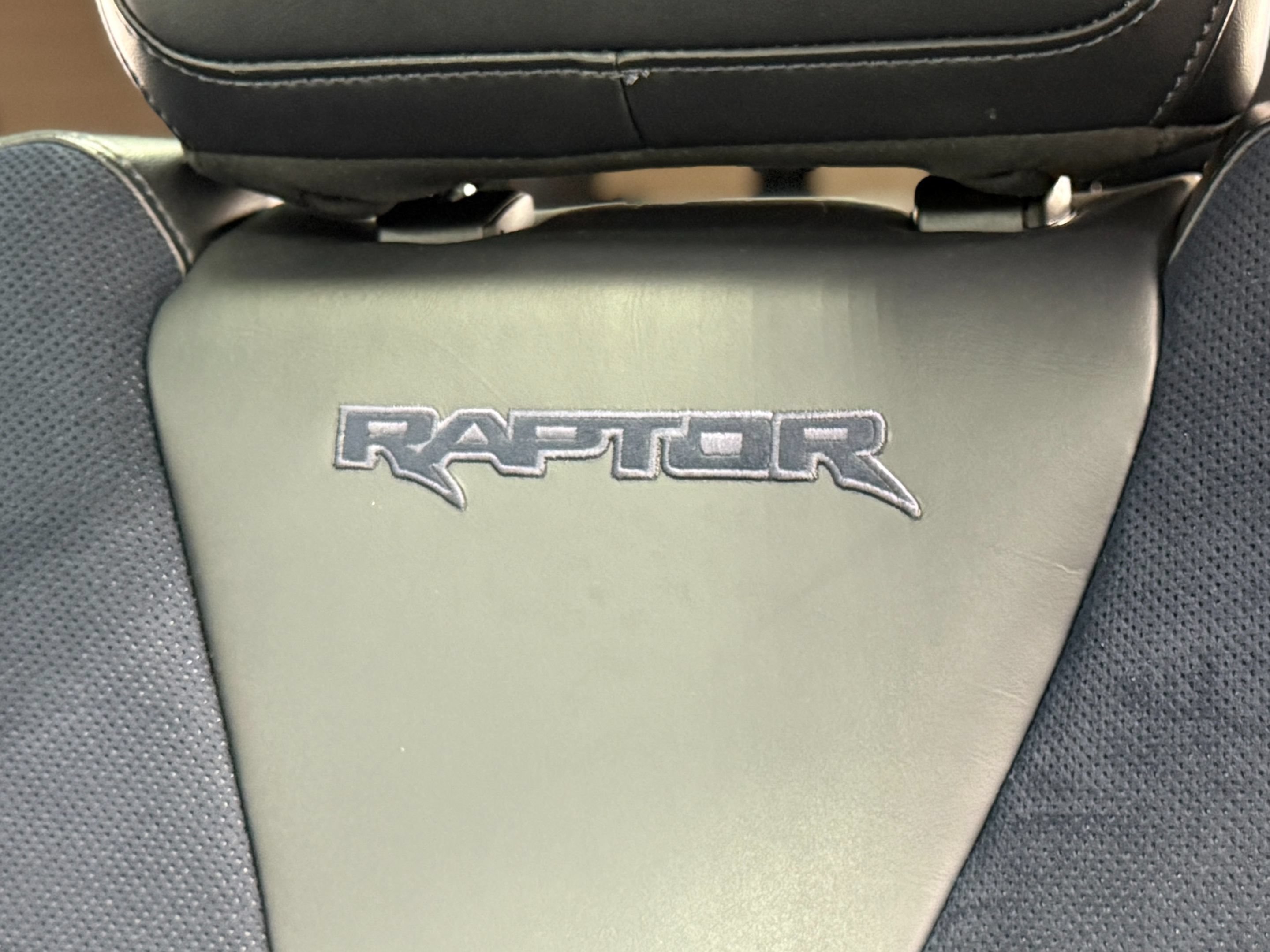 Used 2022 Ford F150 Raptor w/ Equipment Group 801A High AWD/4WD image 15