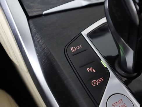 Used 2022 BMW 430i xDrive Convertible w/ M Sport Package image 52